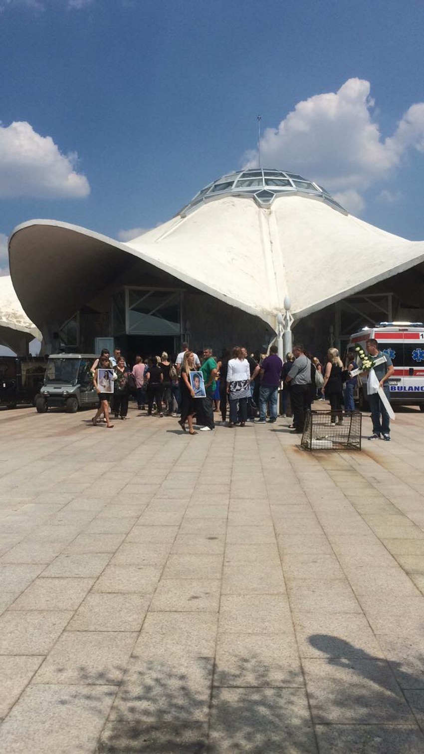 Hitna pomoć reagovala je zbog dvoje okupljenih