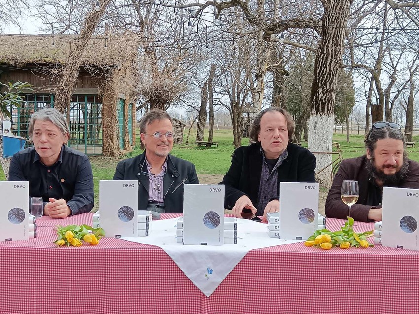 Promocija knjige "Drvo - priče o pesmama"