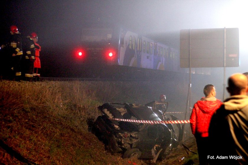 Tragiczna śmierć 20-latki. Zginęła na torach