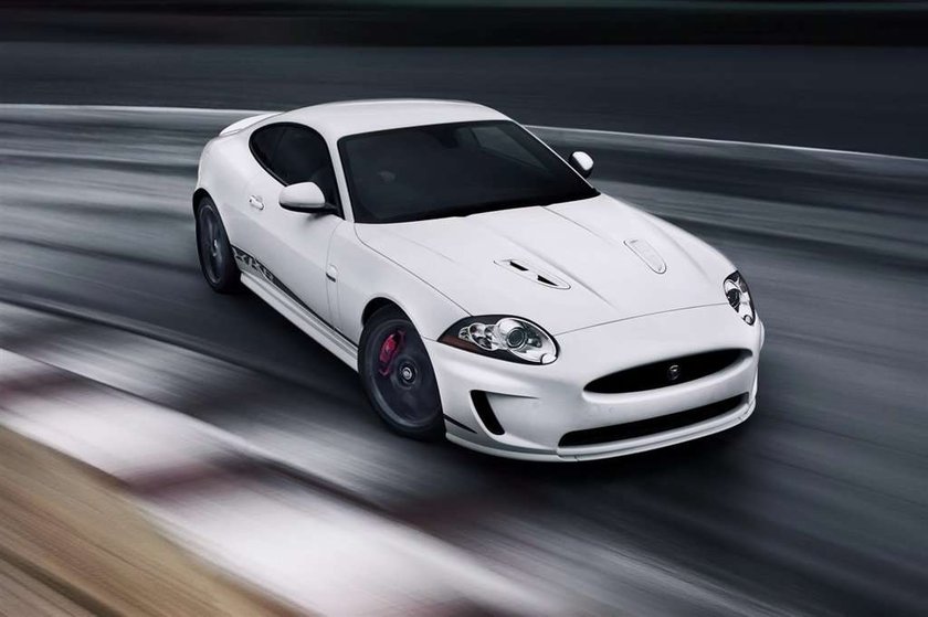 Jaguar XKR: Drapieżnik atakuje