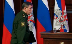 Gdzie się podziali Gierasimow i Surowikin? ISW zwraca uwagę: Pieskow mógł zaprzeczyć, ale...