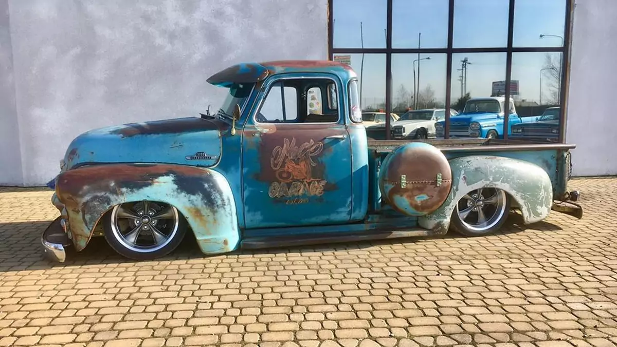 Chevrolet 3100 Custom