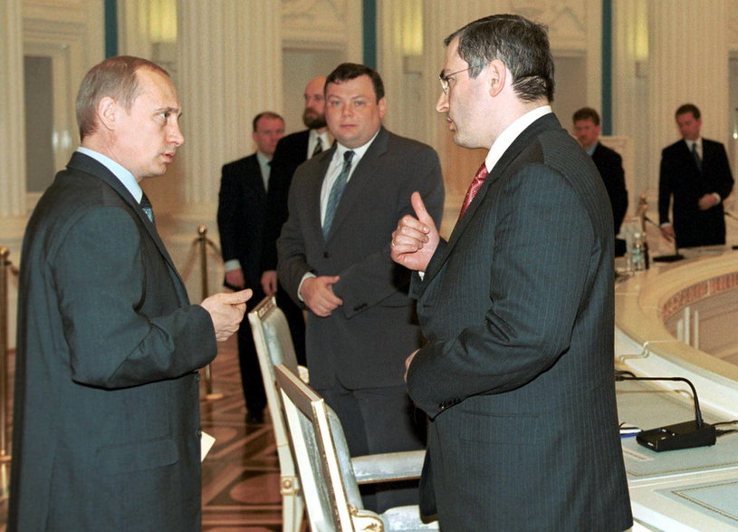 Władimir Putin i Michaił Chodorkowski podczas spotkania z przedstawicielami Związku Przemysłowców i Przedsiębiorców na Kremlu, 2001 r. 