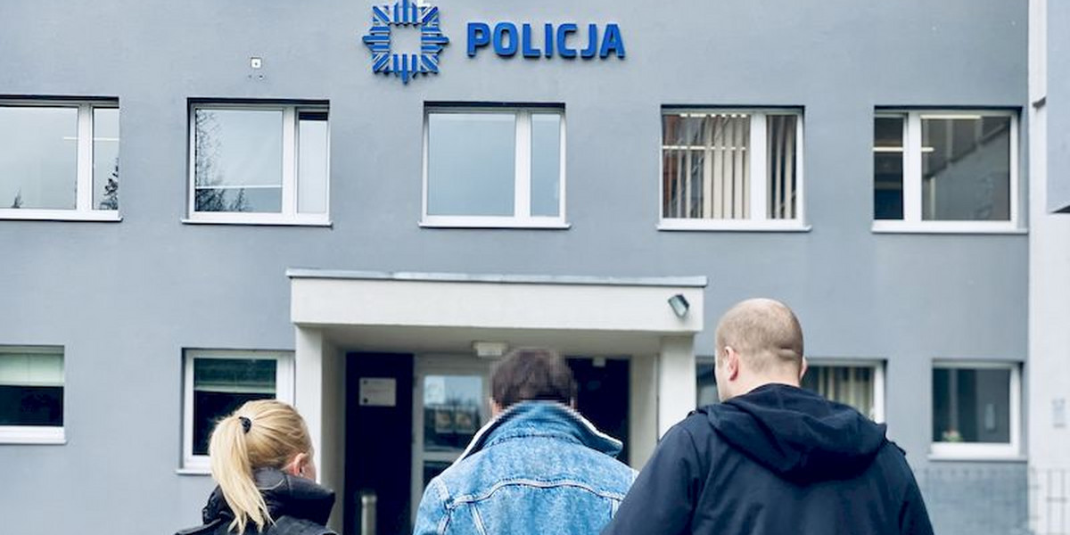  Złodziej terminala wpadł w ręce policji.