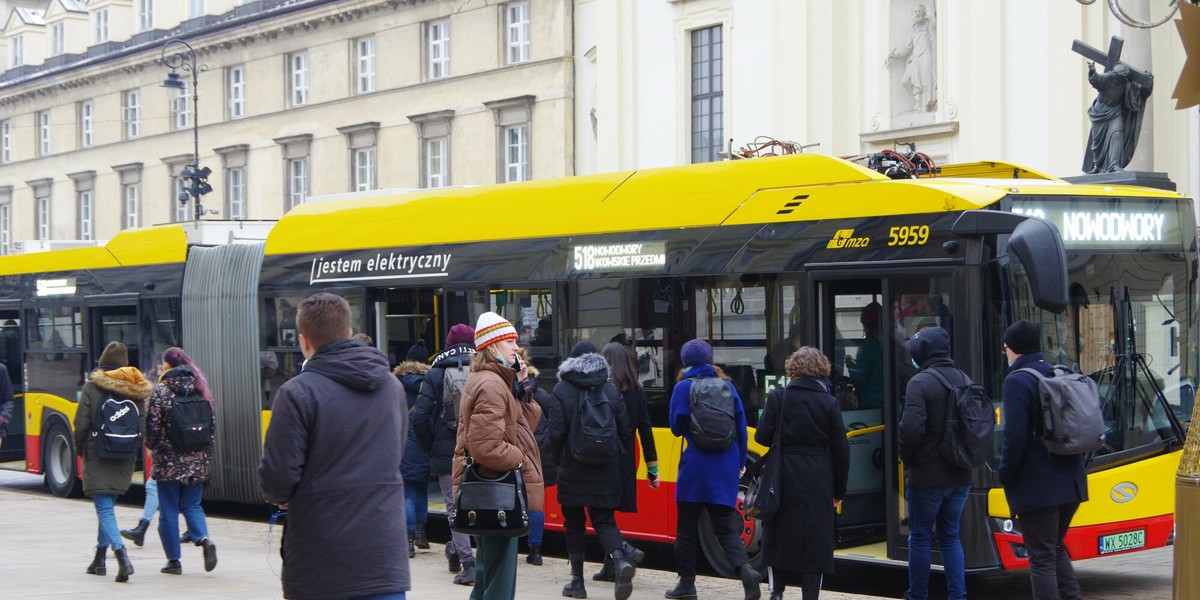 Polski Ład uderza w spółki, które zarządzają komunikacją miejską.