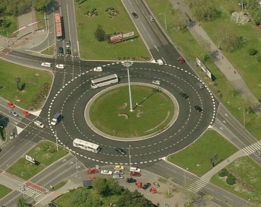 Kružni tok kod opštine Novi Beograd