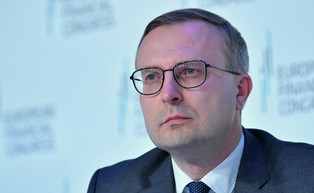 Borys: Chcemy zbudować pojazdy pasażerskie napędzane wodorem w perspektywie 2025 r.