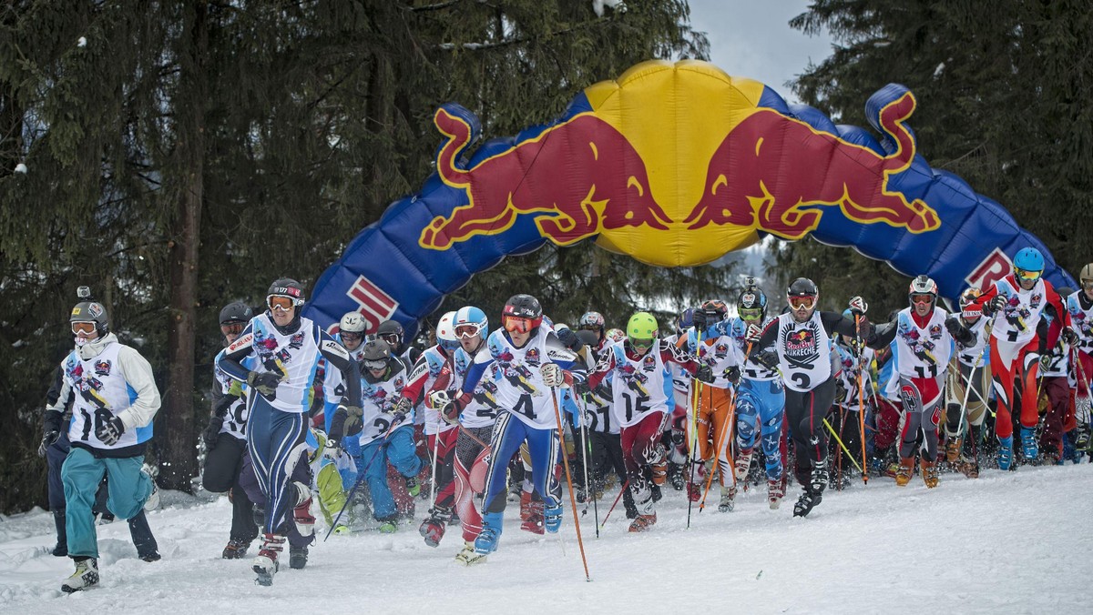 Nie udał się powrót jednej z najatrakcyjniejszych imprez sportowych na świętą górę polskich narciarzy. Po raz kolejny wyścig Red Bull Zjazd na Kreche nie odbył się na Kasprowym Wierchu. Natomiast w zawodach rozegranych w Białce Tatrzańskiej najszybszy okazał się Słowak Michal Bekes.