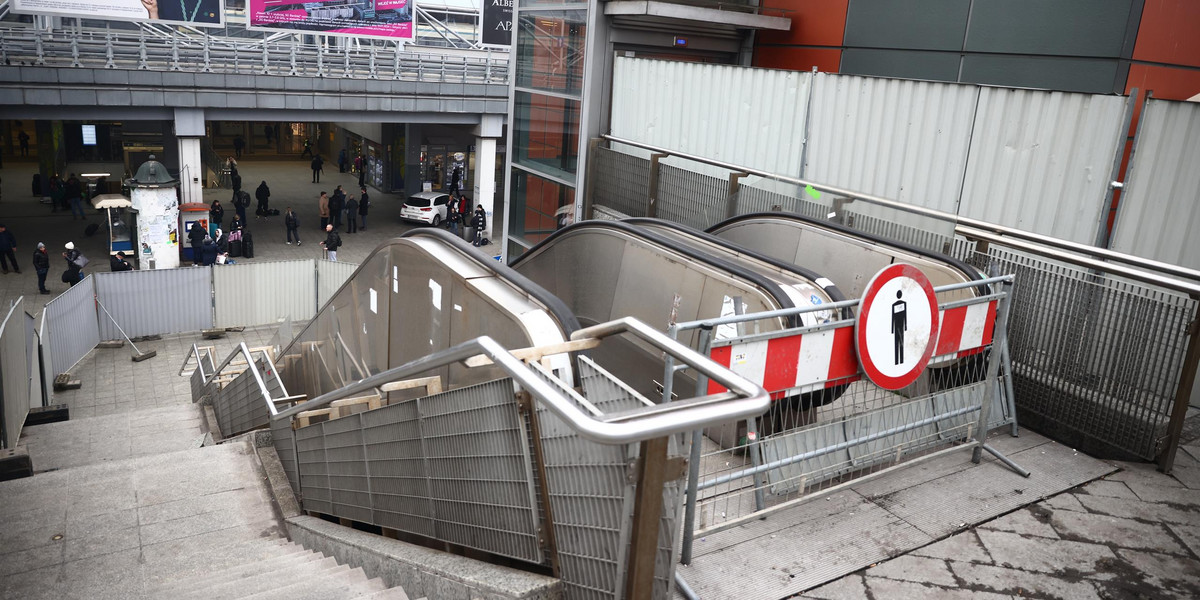 Słynne schody w Krakowie zostaną zastąpione nowymi.