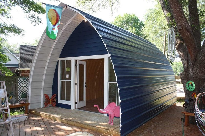 Dom Arched Cabin