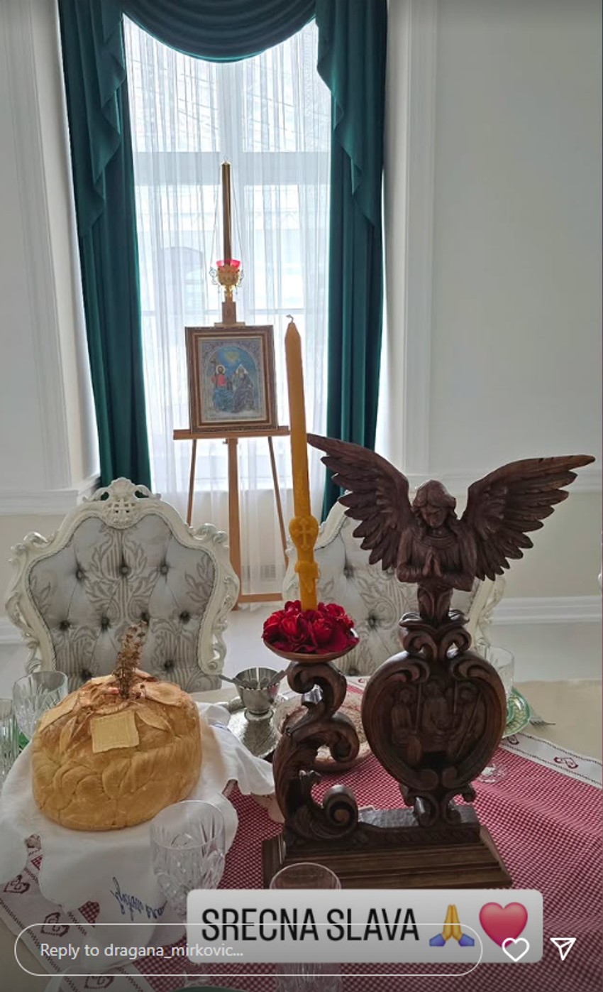 Dragana Mirković se oglasila iz dvorca u Beču