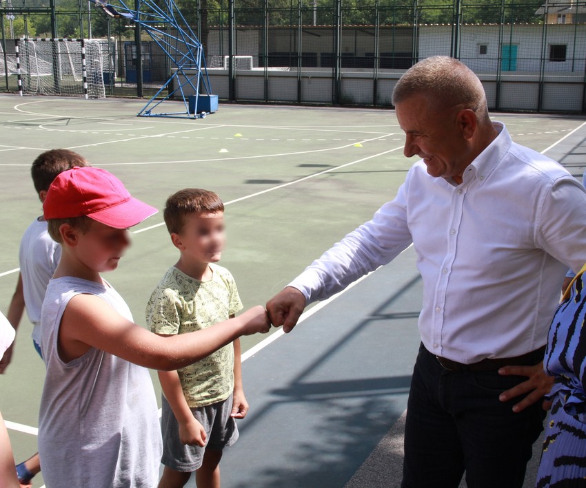 Obilazak letnjeg sportskog kampa u Rakovici.