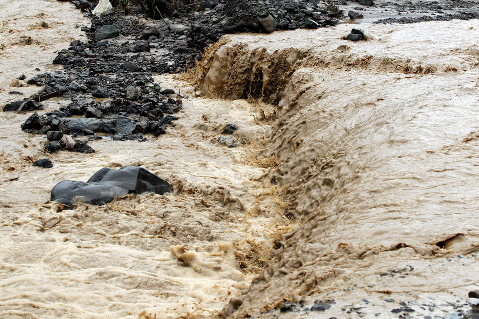 BOSNIA FLOOD (Flooding in Bosnia)