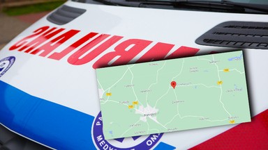 Wypadek w gminie Białogard. Samochód osobowy uderzył w drzewo