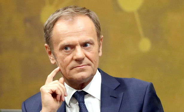 Tusk zaszkodzi porozumieniu Polski z KE? "Rozum i serce mam po polskiej stronie"