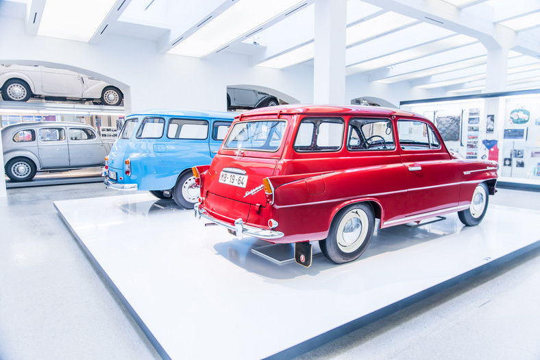 klasyczna Škoda Octavia w ŠKODA Muzeum Mladá Boleslav