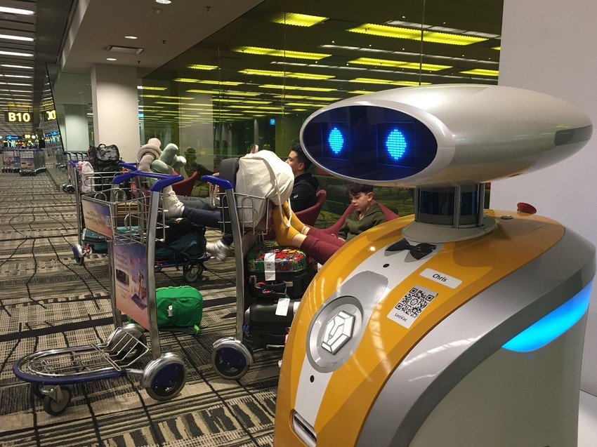 Robot čistač na singapurskom aerodromu
