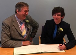 Stephen Fry poślubił 27-latka