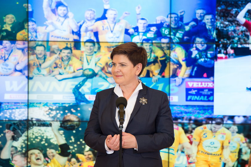 Spotkanie piłkarzy ręcznych Vive z premier Beatą Szydło i ministrem Witoldem Bańką