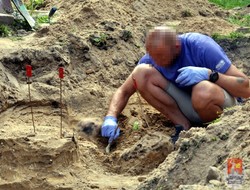 Ofiary gangsterskich porachunków zakopane pod Warszawą. ZDJĘCIA