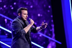 Krystian Ochman ma problemy z sąsiadami. Interweniowała ochrona