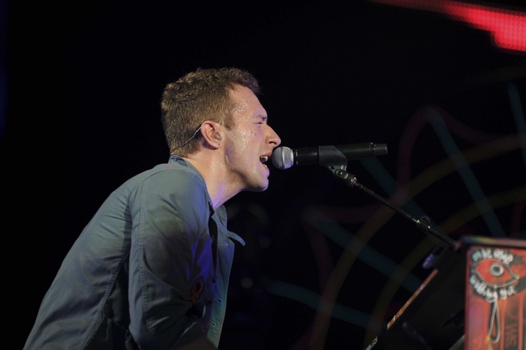 Coldplay: top rock artist, top alternative artist, top rock album, top alternative album