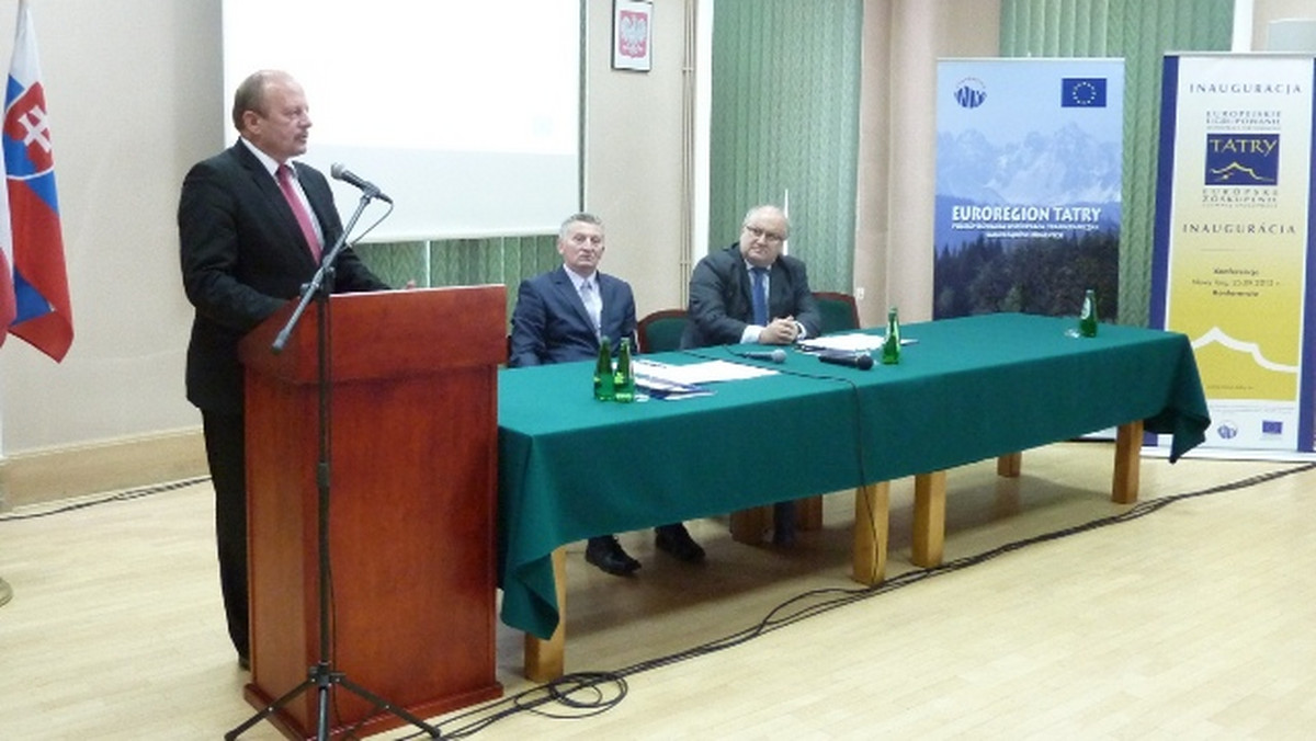 W Nowym targu zainaugurowano działalność Europejskiego Ugrupowania Współpracy Terytorialnej Tatry.