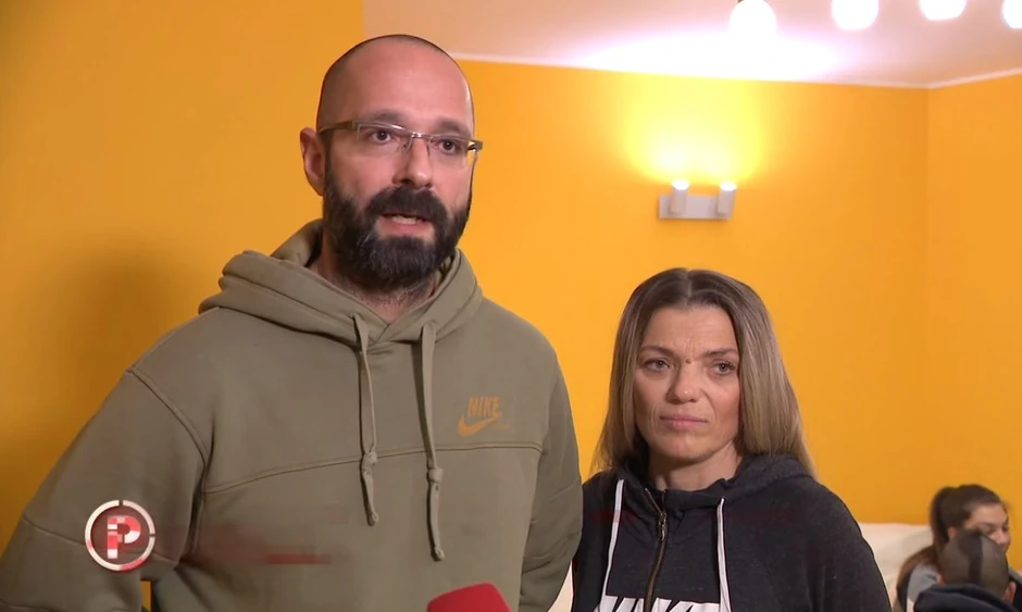 Roditelji bliznakinja