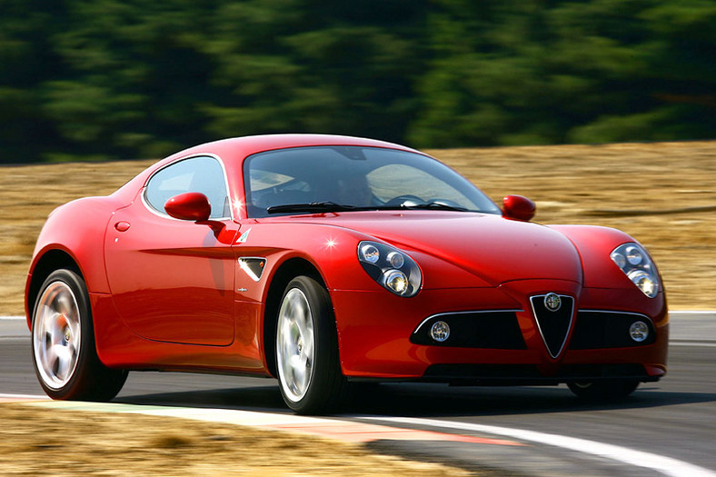 Alfa Romeo 8C Competizione GTA – premiera w czerwcu 2010