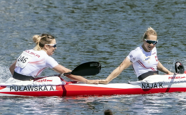 Anna Puławska i Karolina Naja