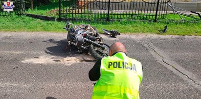 Straszny wypadek 19-latka w Maryniowie. Wjechał na motocyklu w dom