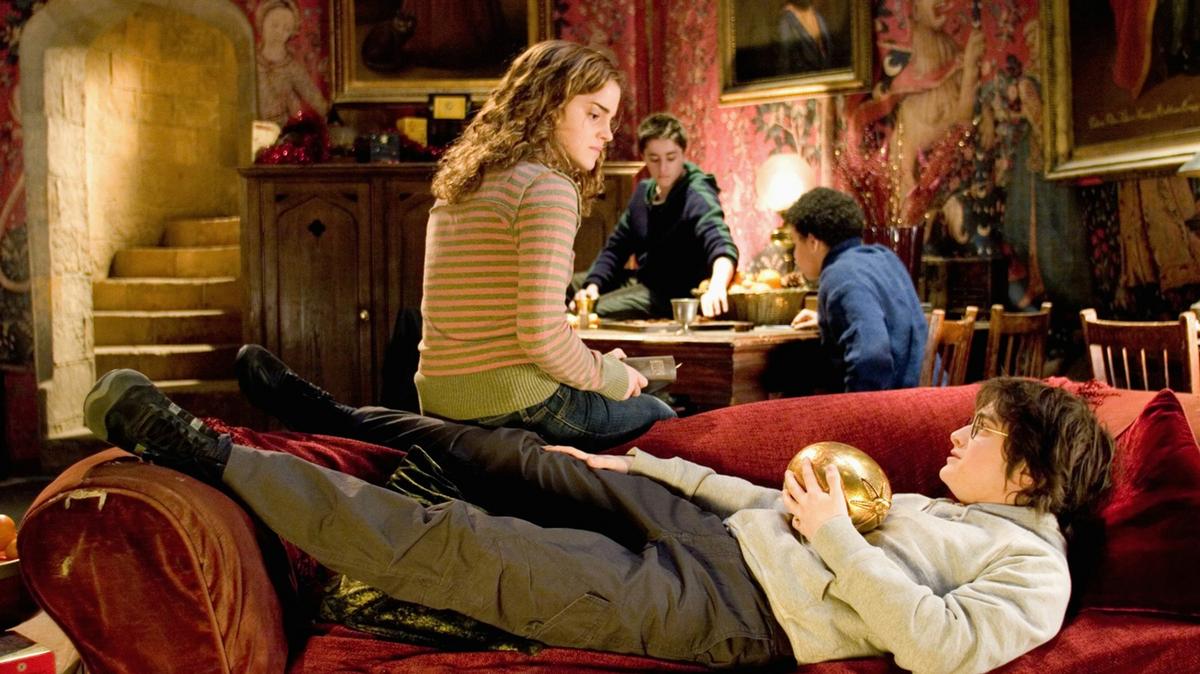 Az új Harry Potter-könyv maga a csendes luxus, és ezt be is bizonyítjuk