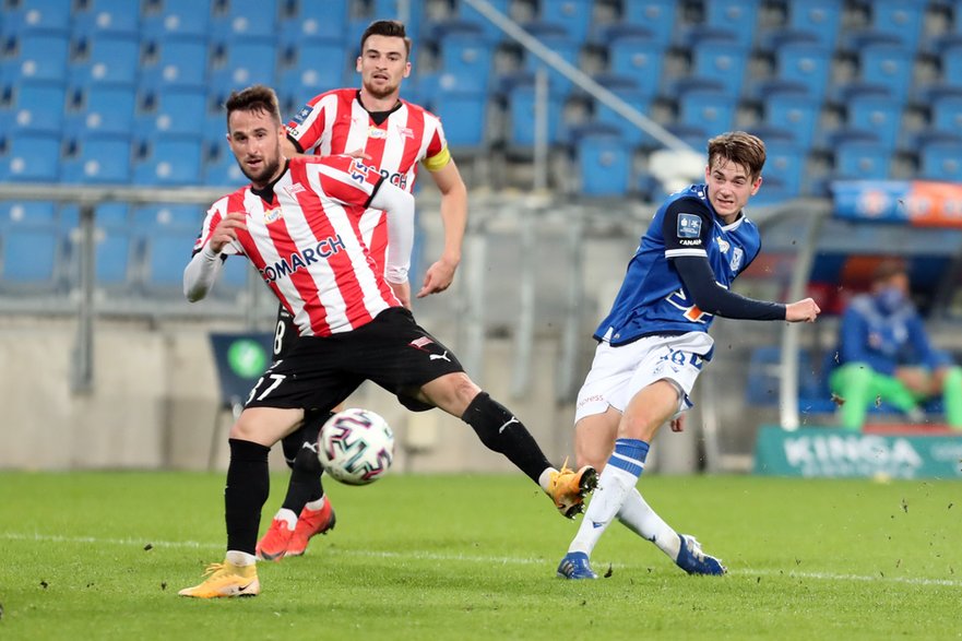 W lidze Lech zawodzi. W ostatniej kolejce znów stracił punkty, tym razem zremisował z Cracovią (1:1).