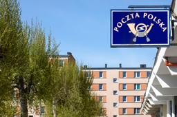 Wśród pocztowców wrze. Zwolnienia grupowe czy Program Dobrowolnych Odejść w Poczcie Polskiej? Związkowcy alarmują PIP, pracodawca odpowiada