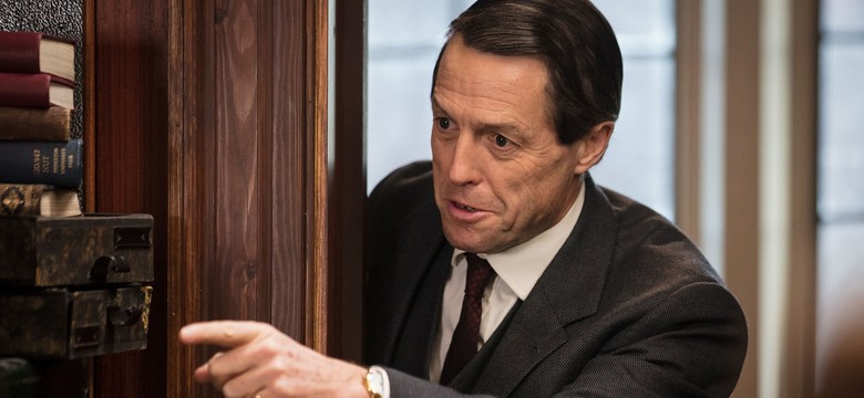 Hugh Grant jako skompromitowany polityk w nowym serialu HBO "Skandal w angielskim stylu" [FOTO]