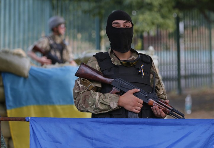 Ćwiczenia ukraińskich ochotników w Mariupolu