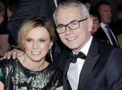 Żona Roberta Janowskiego trafiła do szpitala. Psychofanka grozi jej śmiercią