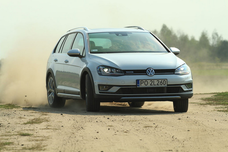 Volkswagen Golf Alltrack 2.0 TDI DSG - stylizowany na terenówkę