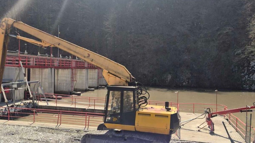 Čišćenje reke Moravice kod Arilja