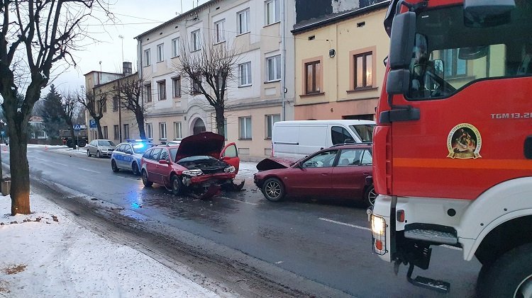 Mieszkaniec gminy Zelów, który spowodował kolizję, miał prawie 4 promile alkoholu w organizmie