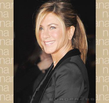 16032_32236-jennifer-aniston-sl-d0000AFD6fd953e1c692a