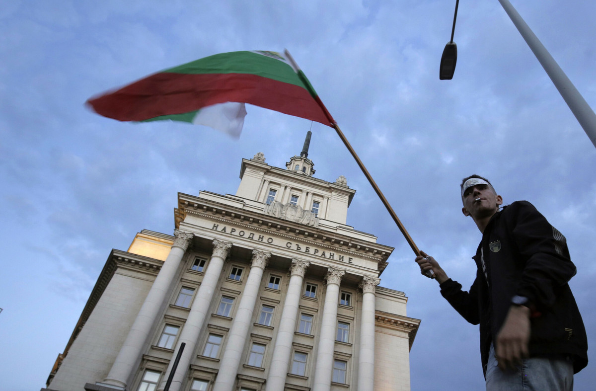 Bułgarscy politycy objęci sankcjami. Były minister miał przyjmować łapówki od Rosjan