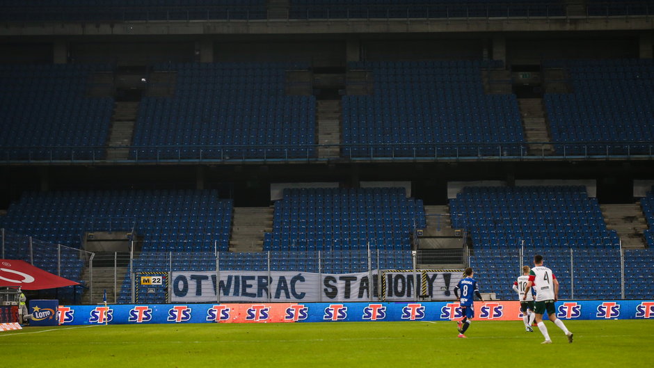 pusty stadion, Lech Poznań