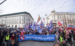 Narodowy Marsz Życia w Warszawie. "Będziemy się upominać o konkretne działania władz" [FOTO]