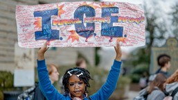 nowe ośrodki detencyjne ice: rząd usa kupuje magazyny w maryland i ari