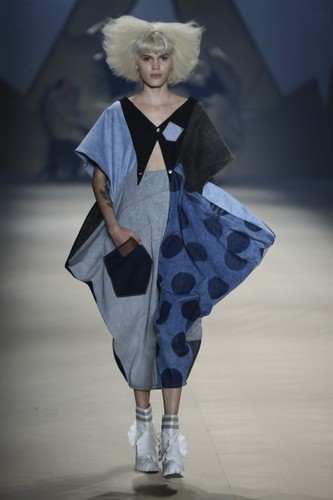 Pokaz kolekcji Amapo na Sao Paulo Fashion Week 2017