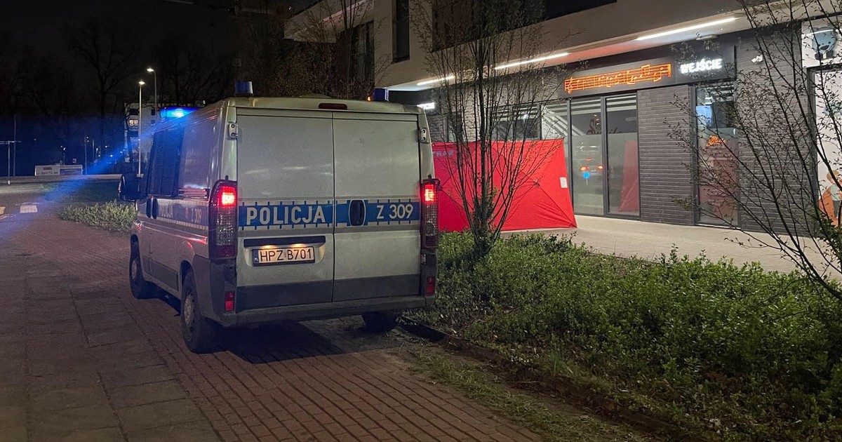 Tragedia na warszawskiej Białołęce. Kobieta wypadła z okna
