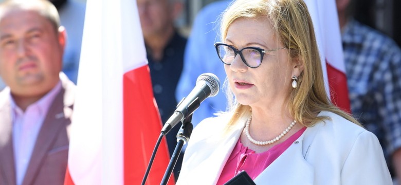 Niby same hity, a w sumie klapa! Nieudana stylizacja wicemarszałek Gosiewskiej
