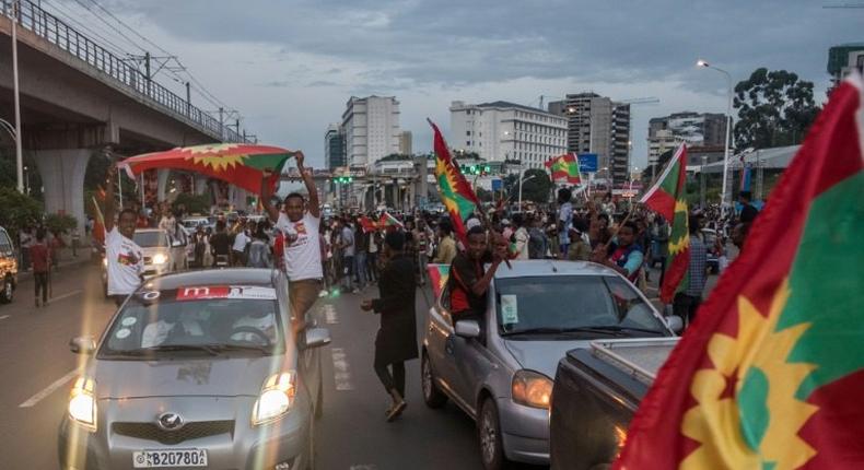 Thousands of flag-waving supporters were out on the streets to welcome the returning OLF rebels, who fell out with the government in 1992