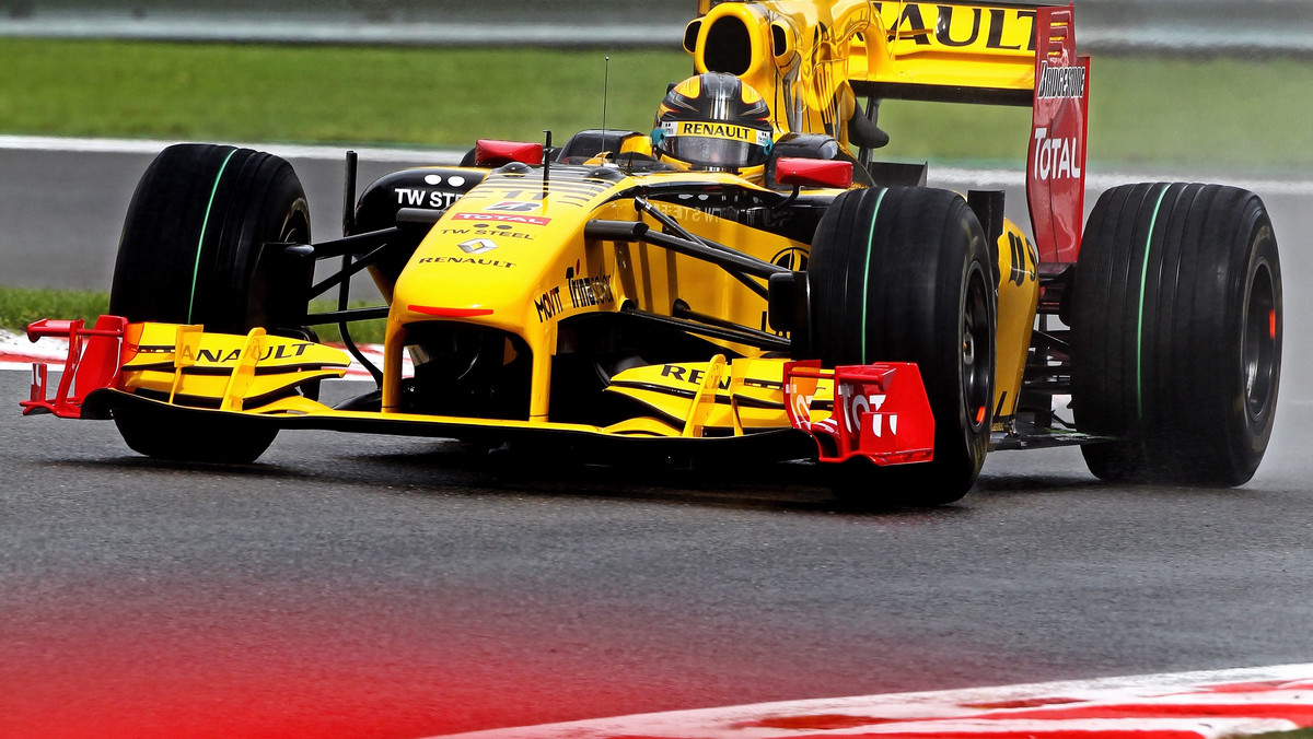 Czy trzecie miejsce Roberta Kubicy w Spa zwiastuje kolejne sukcesy kierowcy Renault? Przed rozpoczęciem sezonu 2010 nowi szefowie Renault zapowiadali walkę o podium w ostatnich wyścigach.